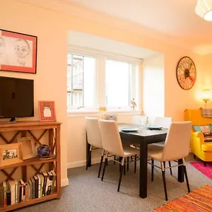 Altido Lovely For 4 With Free Parking , Edinburgh United Kingdom