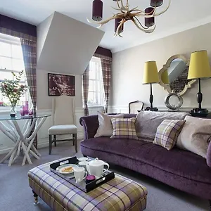 Joivy Charming Nest For Two With Castle View , Edinburgh United Kingdom